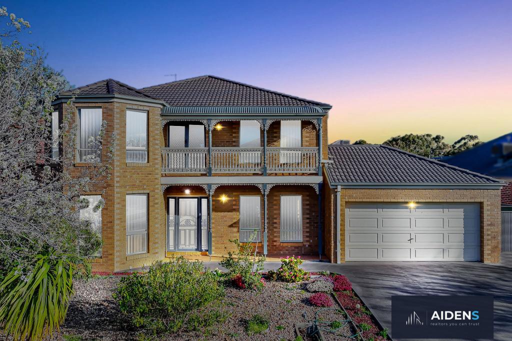 11 Earlswood Cl, Caroline Springs, VIC 3023