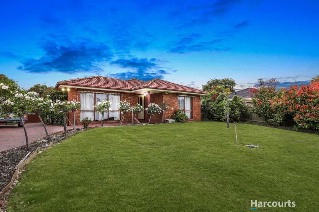 4 Osborn Gr, Pakenham, VIC 3810