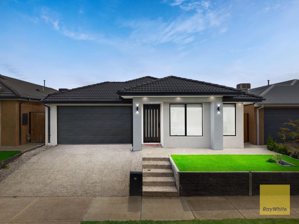 19 BURGESS RD, TARNEIT, VIC 3029
