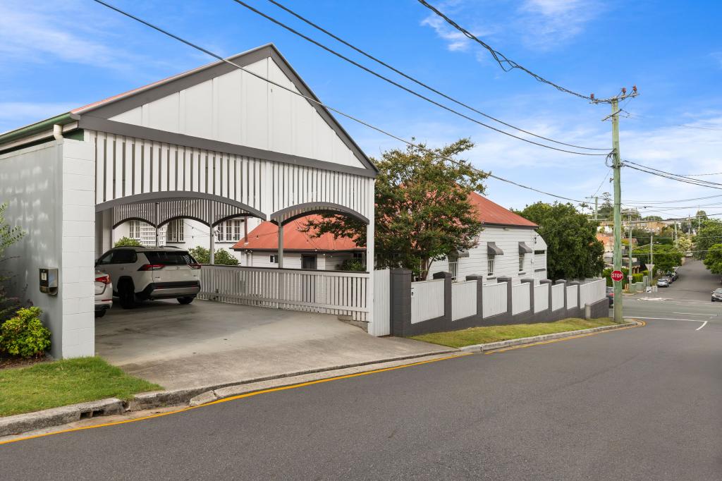 1 Creswick St, Clayfield, QLD 4011