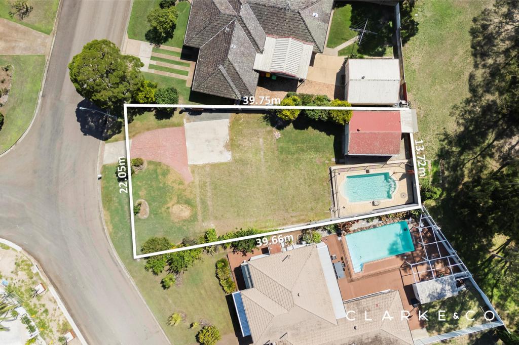 11 BLACKETT CL, EAST MAITLAND, NSW 2323