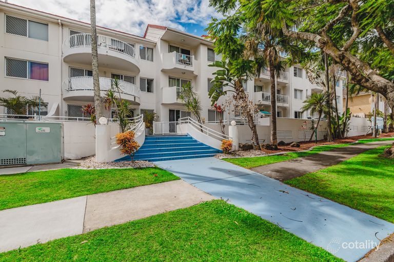26/17 Genoa St, Surfers Paradise, QLD 4217