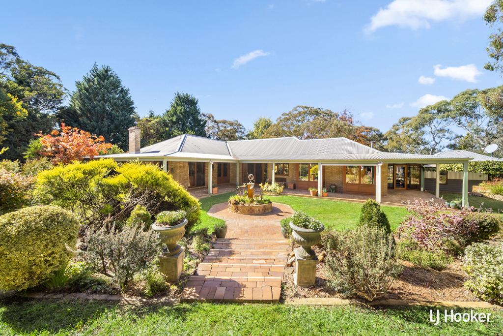 1 Radcliffe Cct, Carwoola, NSW 2620