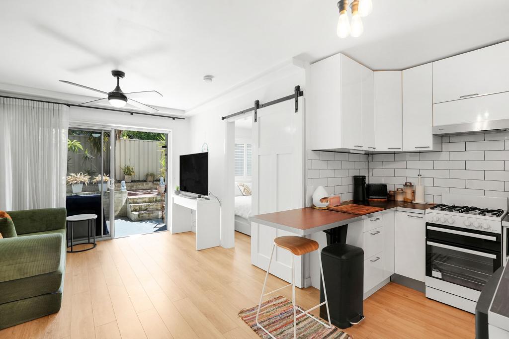 2/209 Walcott St, North Perth, WA 6006