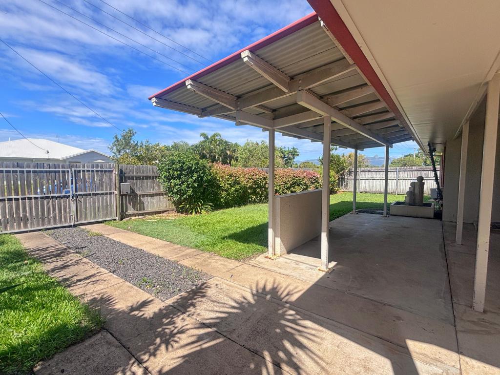 28 Josephine Cres, Rasmussen, QLD 4815