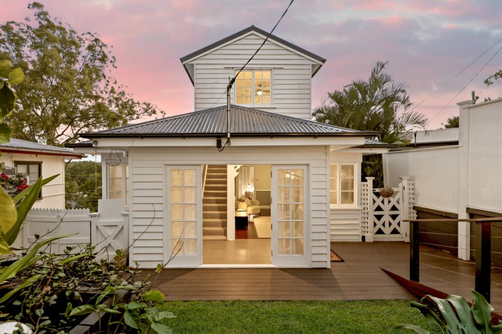 47 Fig Tree Pocket Rd, Chapel Hill, QLD 4069