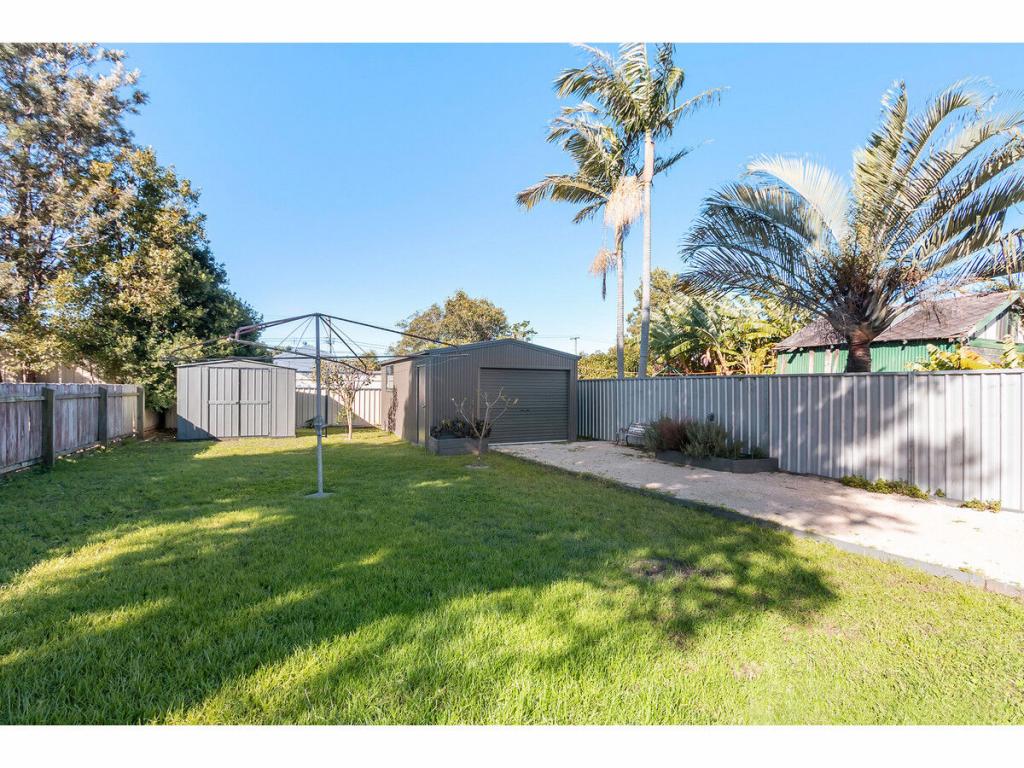 8 Dundas St, Mayfield, NSW 2304