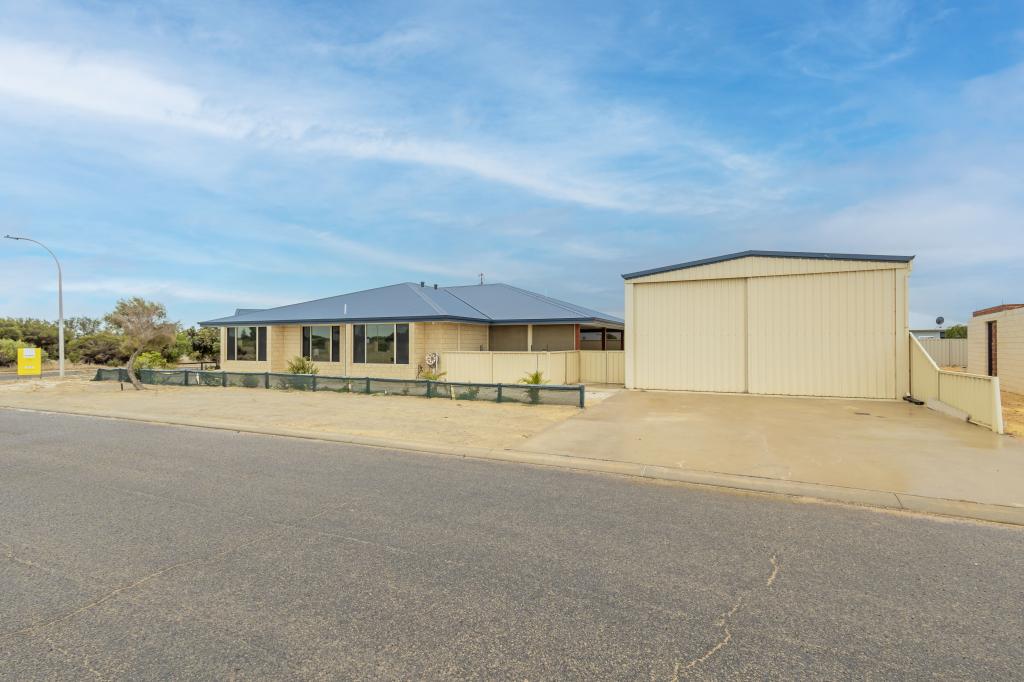 14 Pethick Loop, Green Head, WA 6514