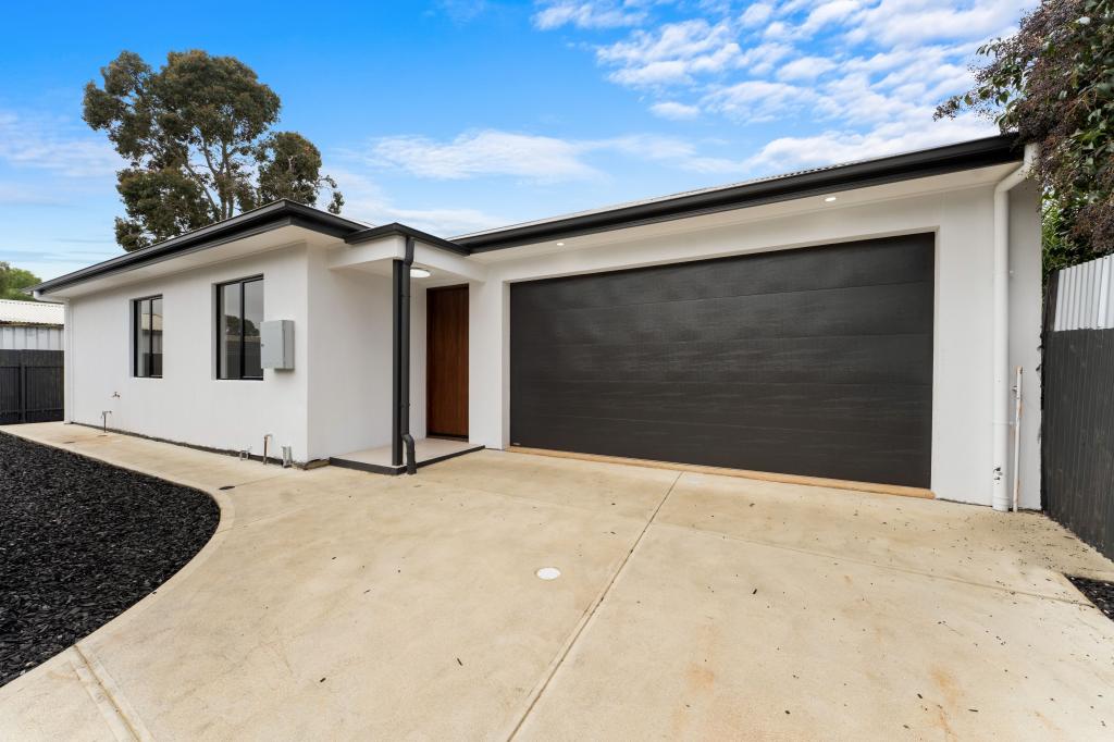6A FOTHERHAM ST, BLAKEVIEW, SA 5114