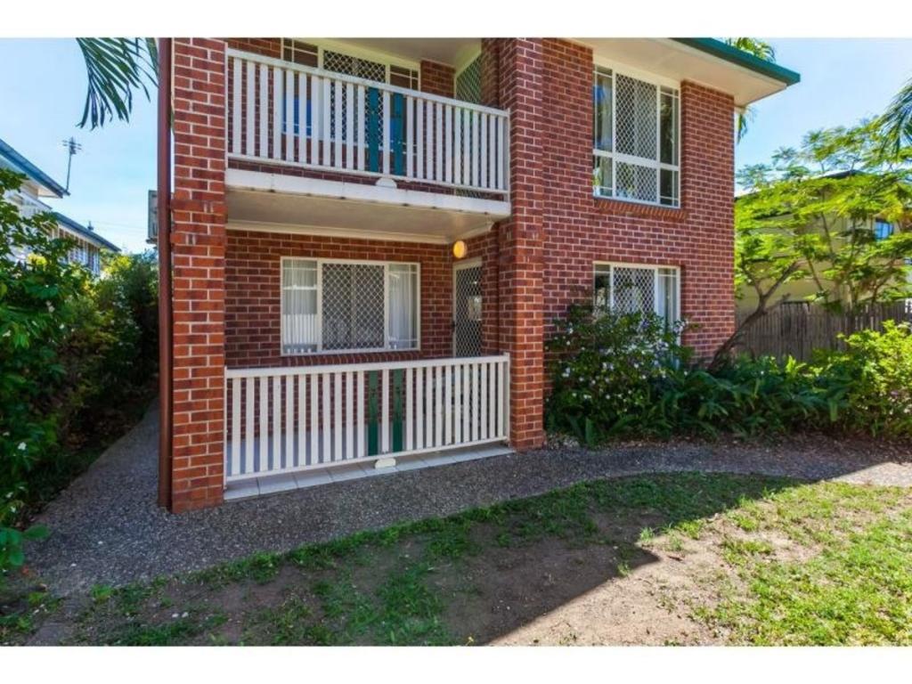 2/35 Ross St, Allenstown, QLD 4700