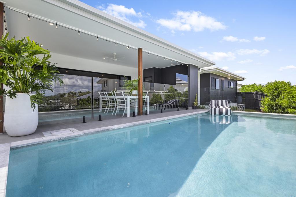 5 MONARCH CT, PEREGIAN SPRINGS, QLD 4573