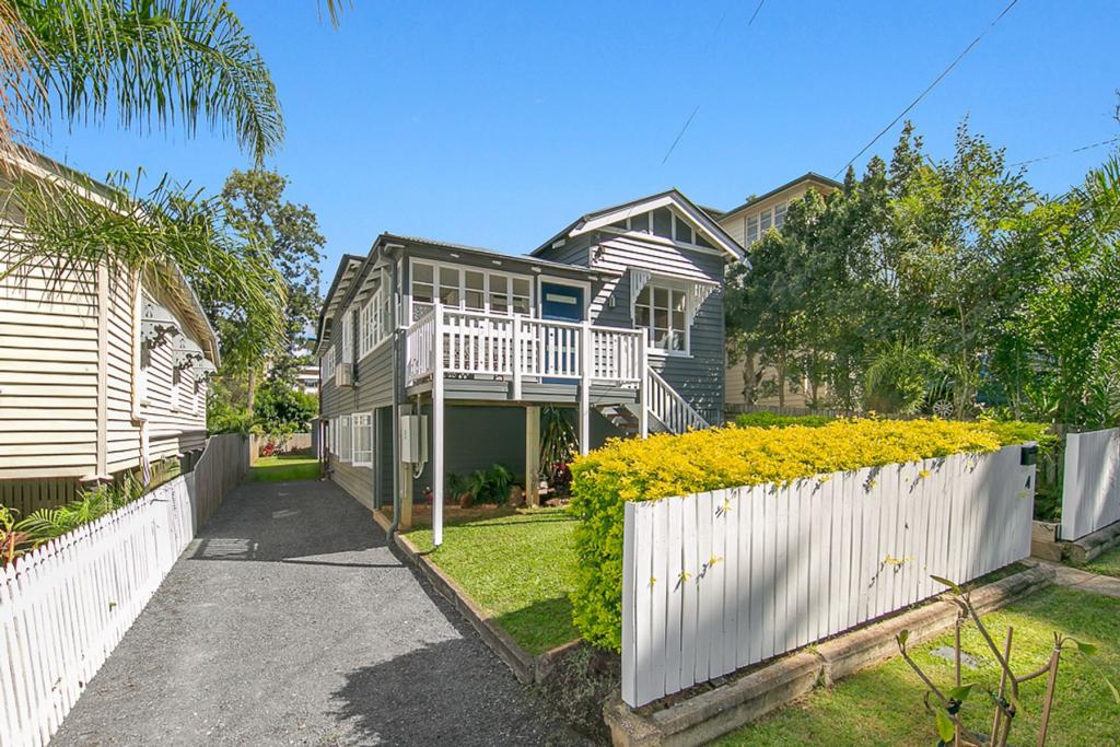 4 Aldridge St, Auchenflower, QLD 4066