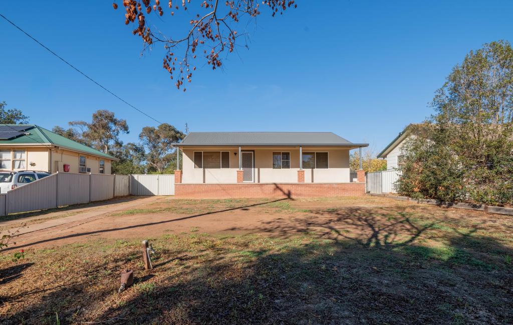 63 Woodward St, Parkes, NSW 2870
