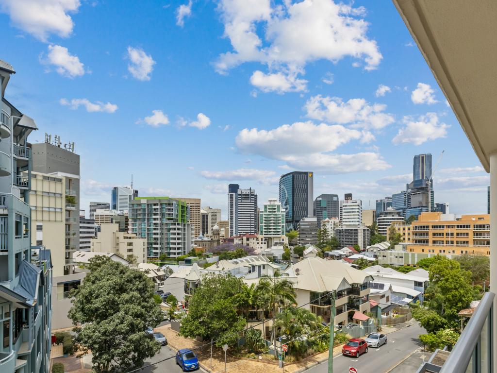 43/69 LEICHHARDT ST, SPRING HILL, QLD 4000