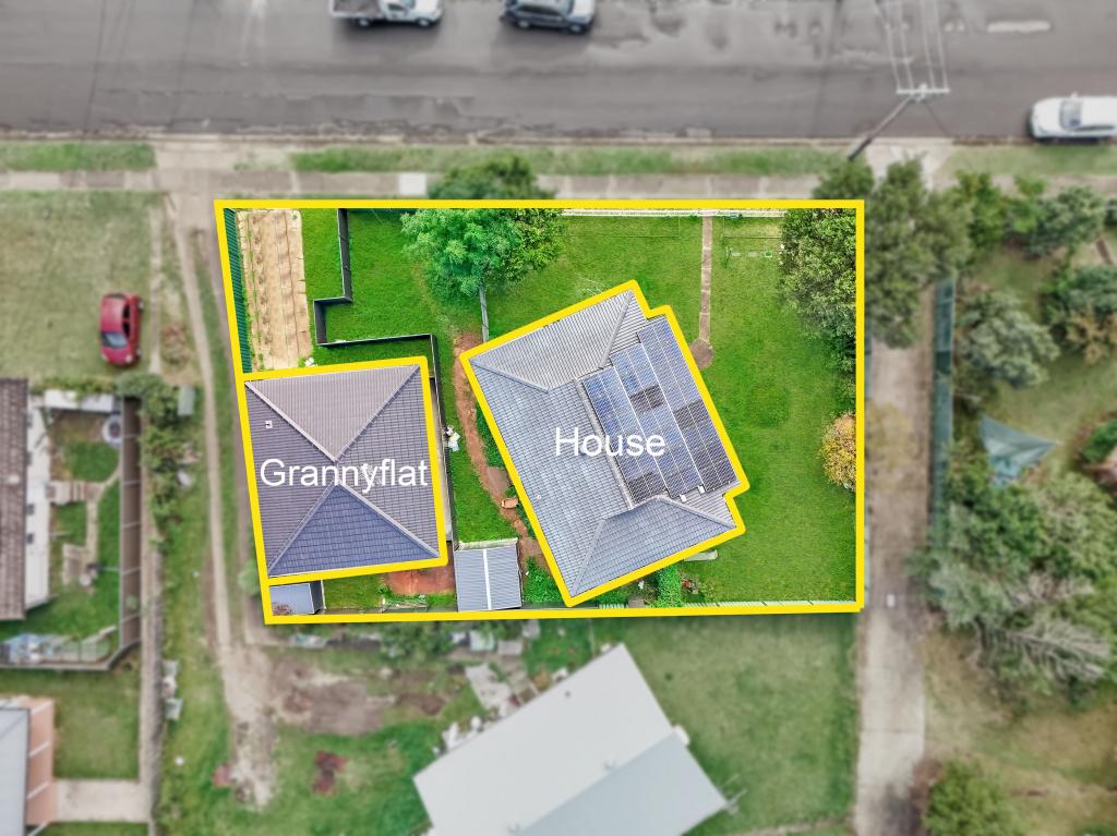 15 & 15A RUNCORN AVE, HEBERSHAM, NSW 2770