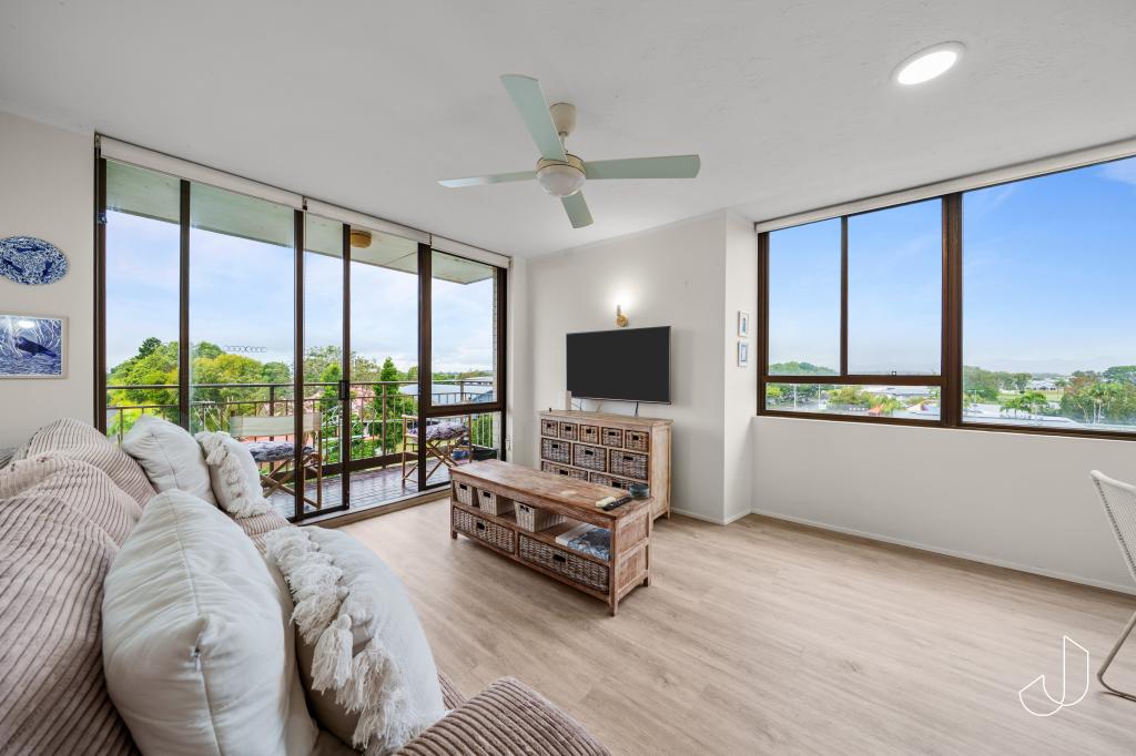 40/13 Fairway Dr, Clear Island Waters, QLD 4226