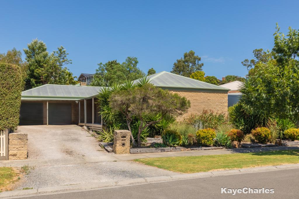 5 Amelia Cl, Beaconsfield, VIC 3807