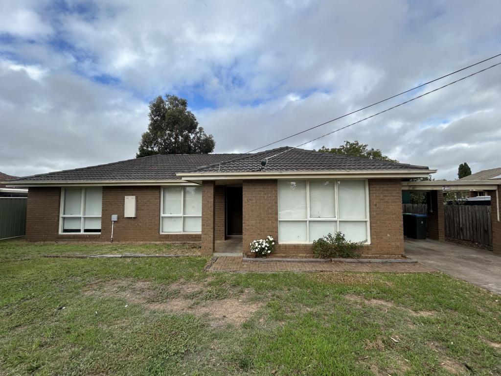 33 Daphne Cres, Werribee, VIC 3030