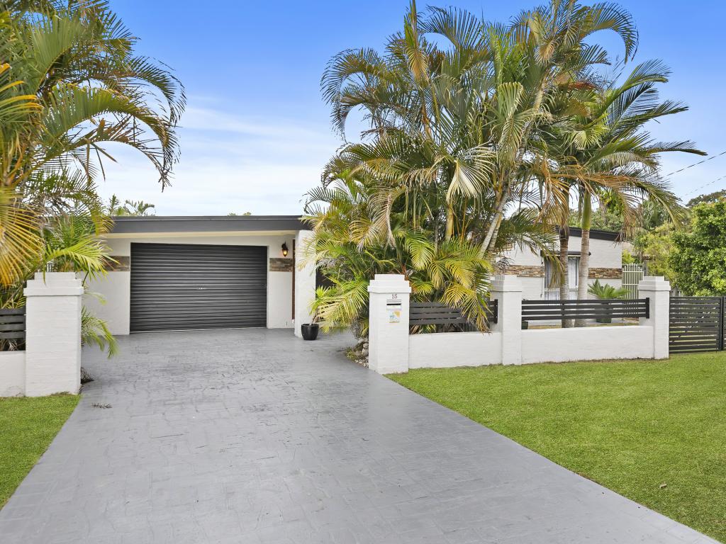 15 Orara Ave, Banksia Beach, QLD 4507