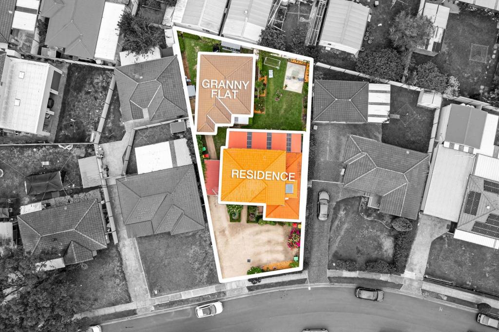 36 Glenfern Cres, Bossley Park, NSW 2176