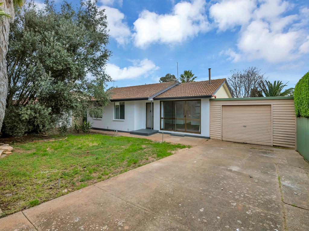 15 Woodlands Rd, Elizabeth Downs, SA 5113