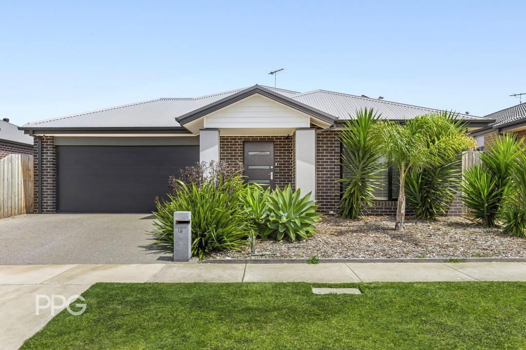 15 Felix St, St Leonards, VIC 3223