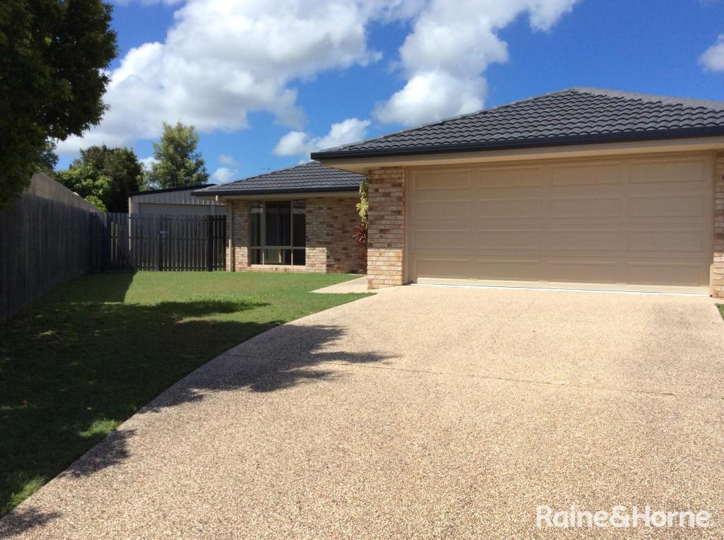 6 PEMBRIDGE CCT, URRAWEEN, QLD 4655