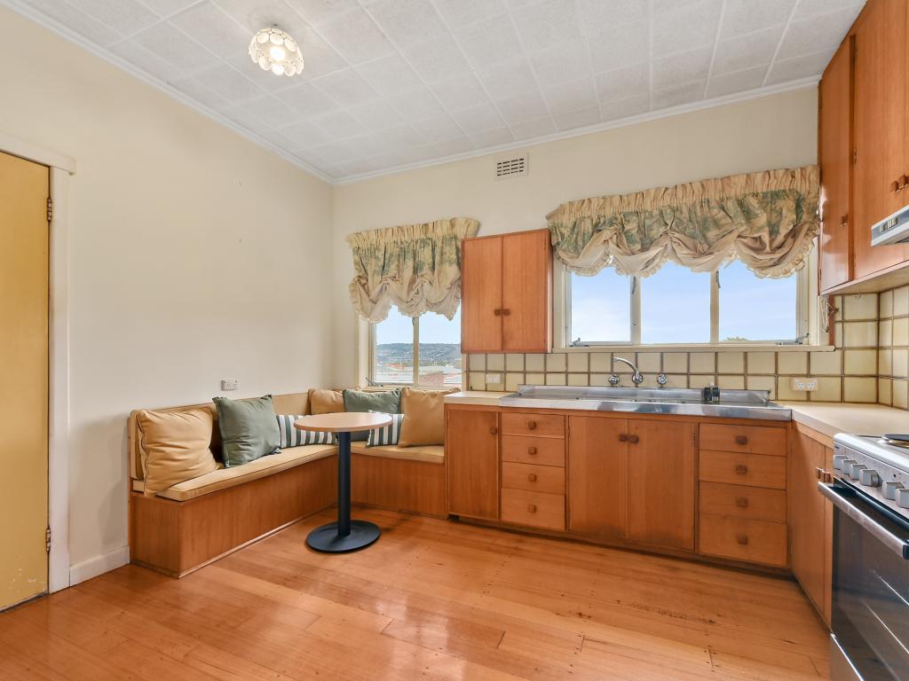 12 Crestview Ct, Newnham, TAS 7248