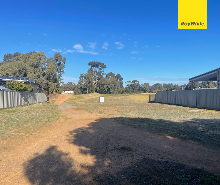 16 Sunningdale Bvd, Tatura, VIC 3616