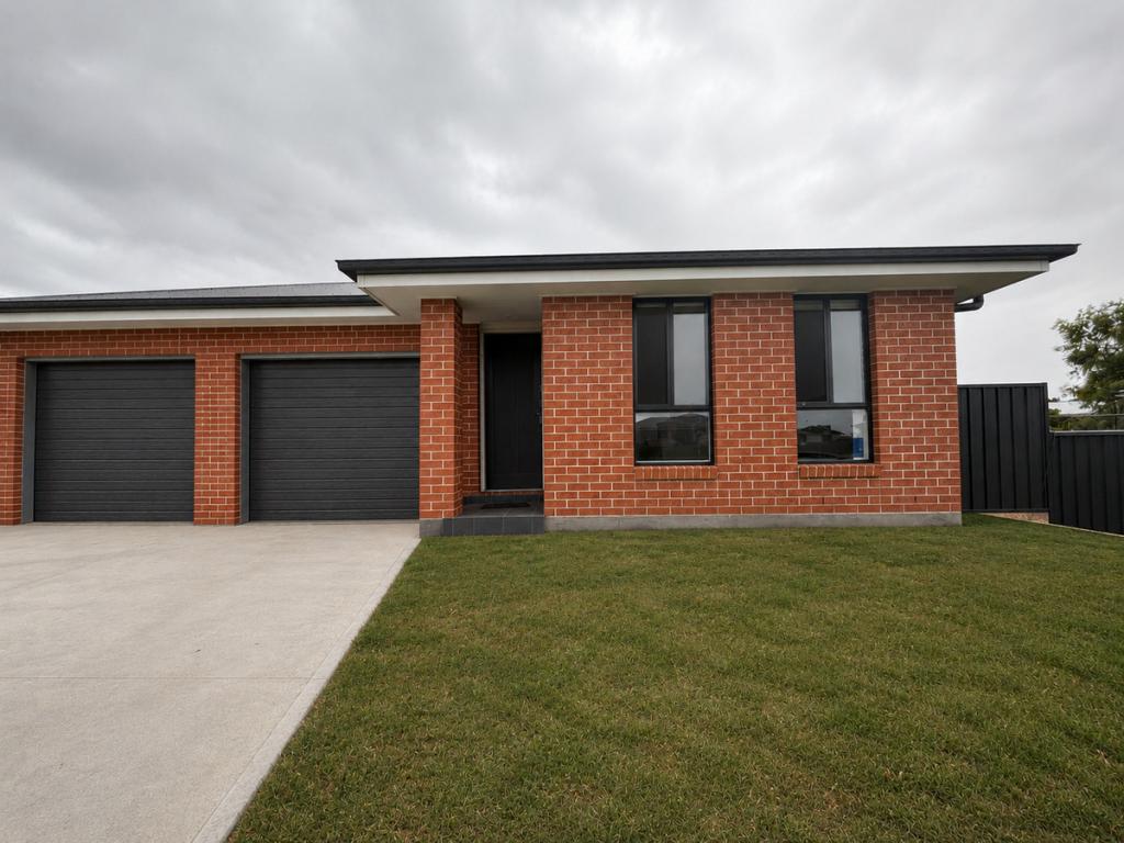 1/7 Miller Cl, Narrabri, NSW 2390