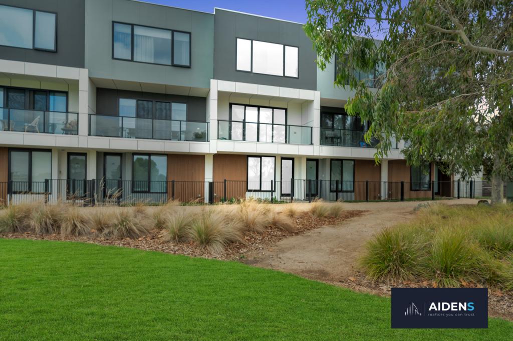 16/16 Garretty Rd, Caroline Springs, VIC 3023