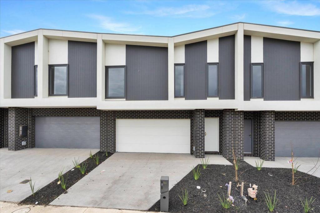 23 Wheatsheaf Rd, Wyndham Vale, VIC 3024