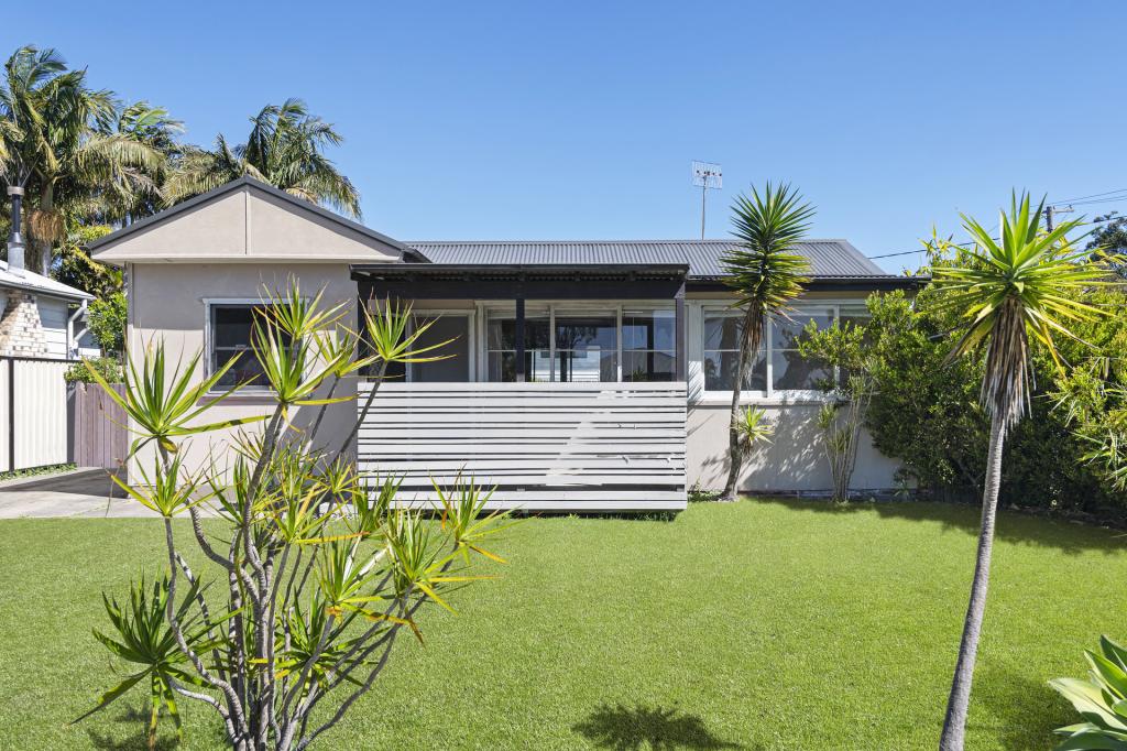 15 Shelly Beach Rd, Shelly Beach, NSW 2261