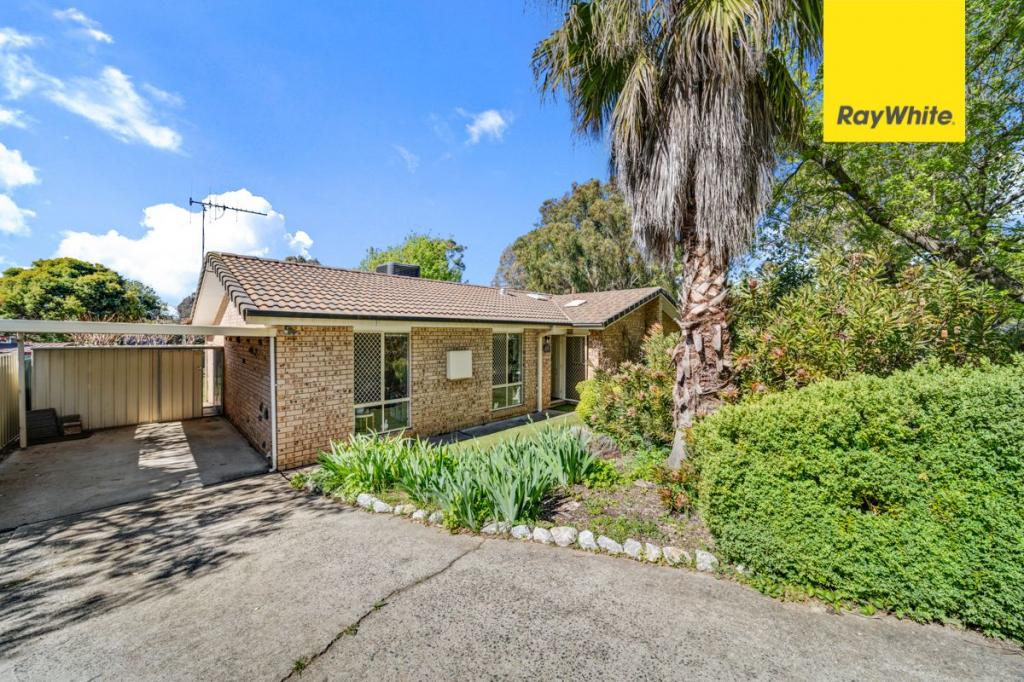 4 Hugh Mckay Cres, Dunlop, ACT 2615