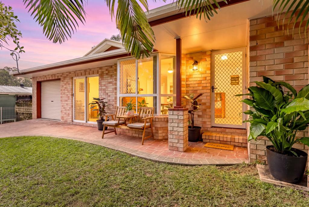 18 Kinghorn Rd, Granville, QLD 4650