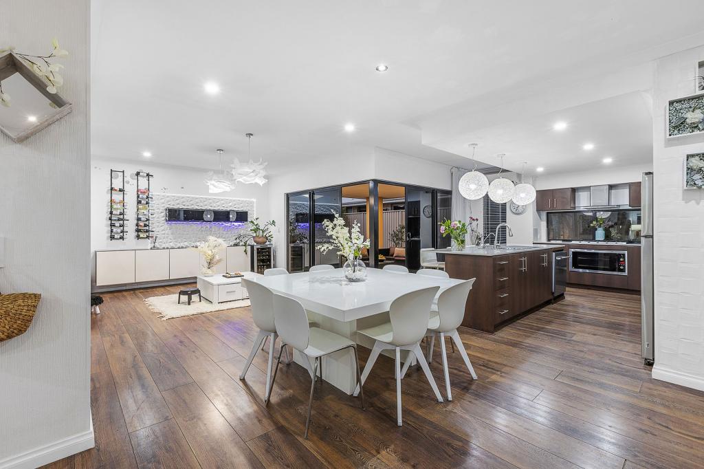 11 Burleigh Dr, Burns Beach, WA 6028