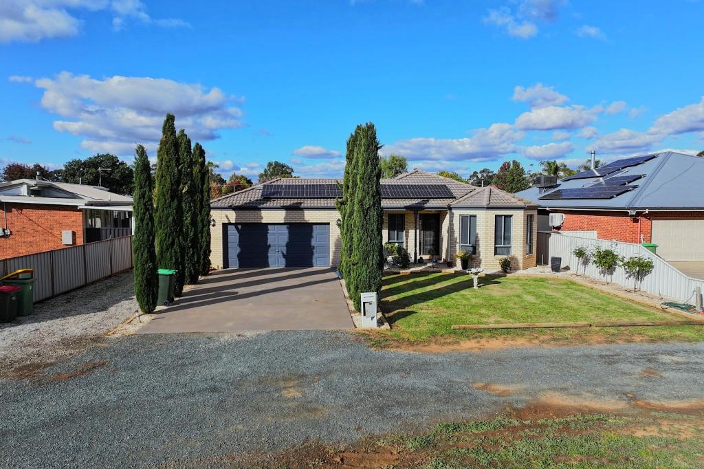 15 High St, Rochester, VIC 3561
