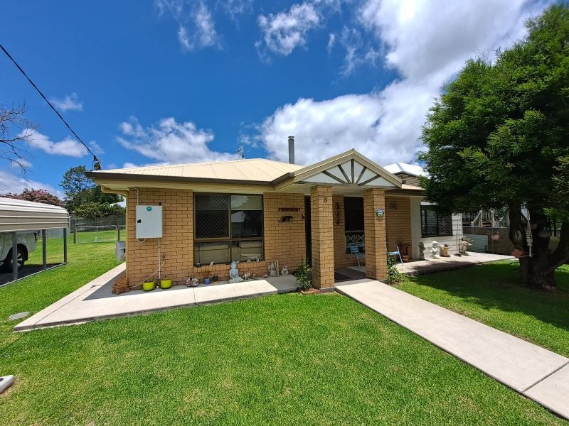 3 Gleeson St, Crows Nest, QLD 4355