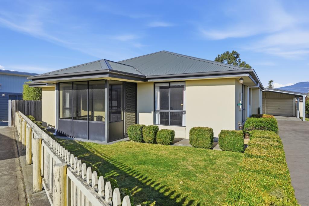 6 Henry Pl, Brighton, TAS 7030
