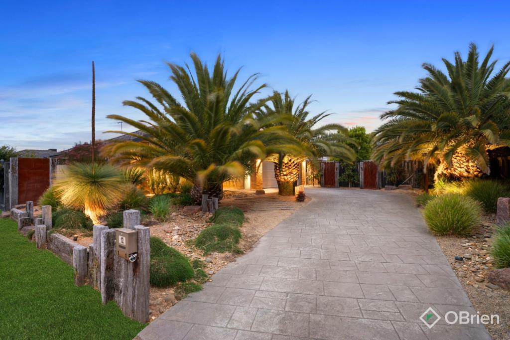 12 Parkvista Pl, Berwick, VIC 3806