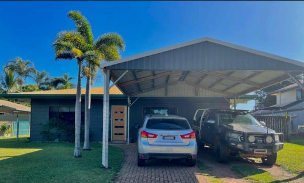 35 Pandanus Pde, Nanum, QLD 4874