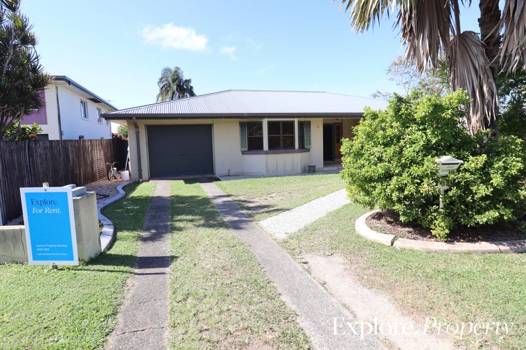 32 Lagoon St, West Mackay, QLD 4740