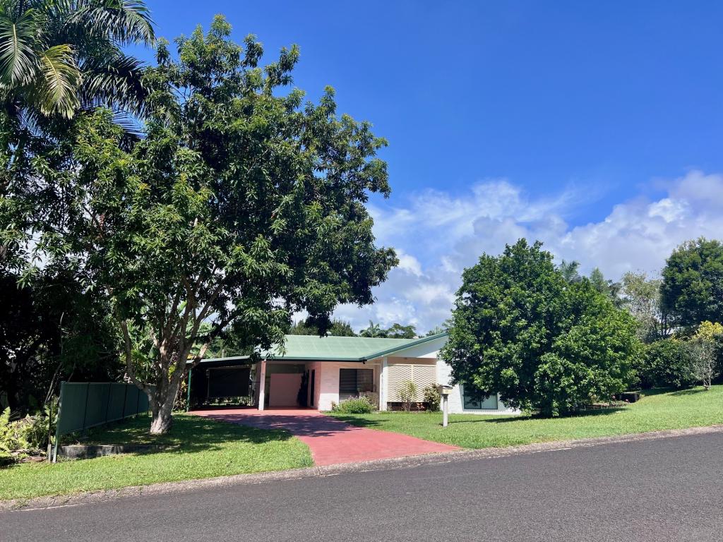 2c Royal Palm Dr, Mission Beach, QLD 4852