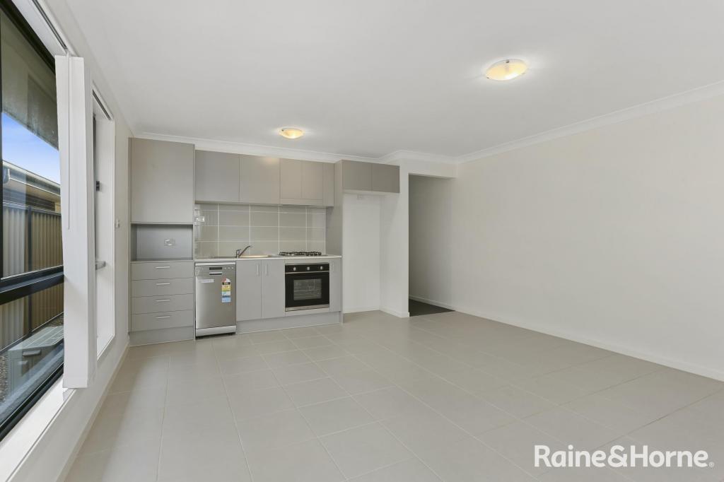 10a Bataan Rd, Edmondson Park, NSW 2174