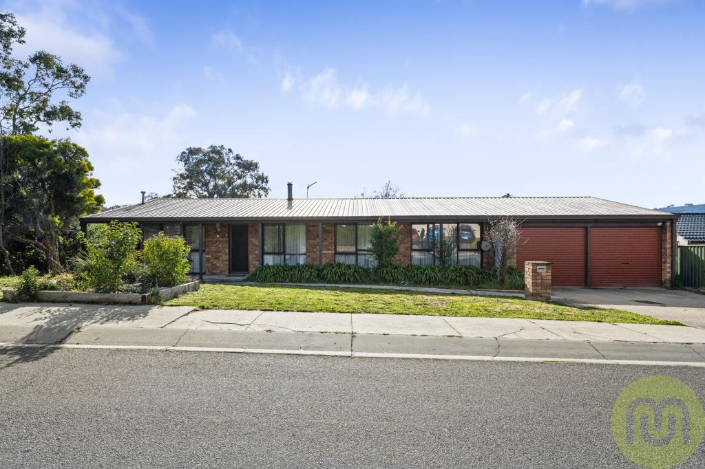 1 Benson Cres, Calwell, ACT 2905