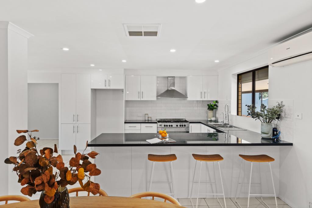 185 Shepherdson Rd, Parafield Gardens, SA 5107