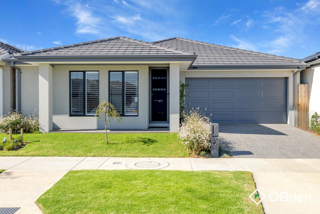 47 Volunteer Ave, Cranbourne South, VIC 3977
