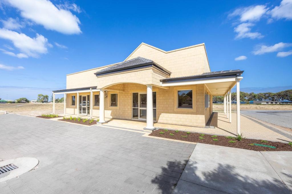 18 & 20 Cadiz St, Cervantes, WA 6511