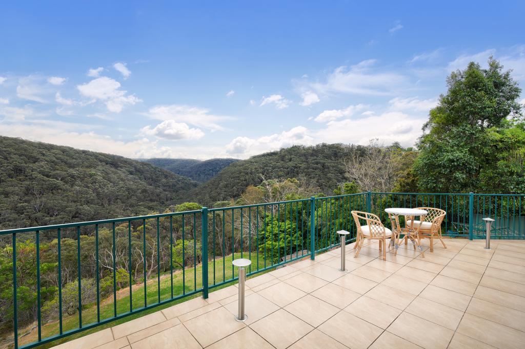 37 Parkes Cres, Faulconbridge, NSW 2776