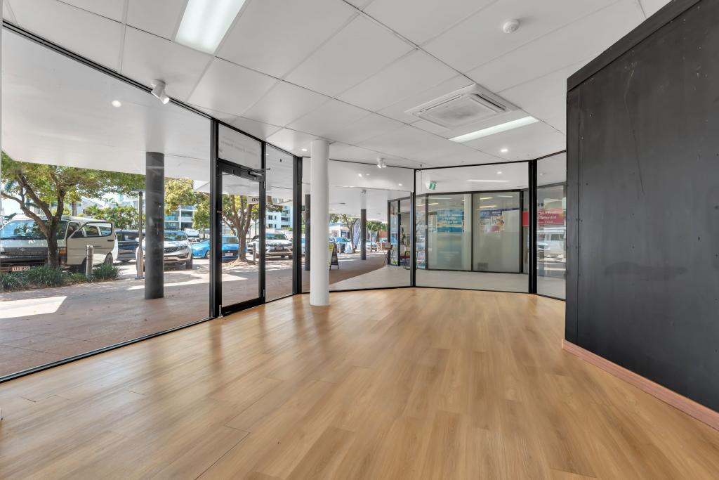 8/2-4 Ocean St, Maroochydore, QLD 4558